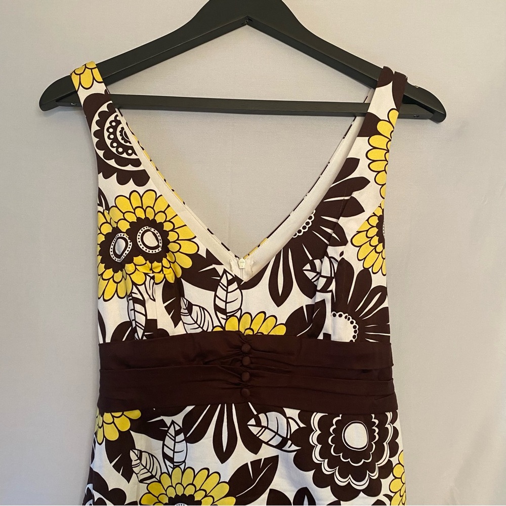 B.Smart sleeveless zip up women’s dress size 12 multicolor yellow/white/brown